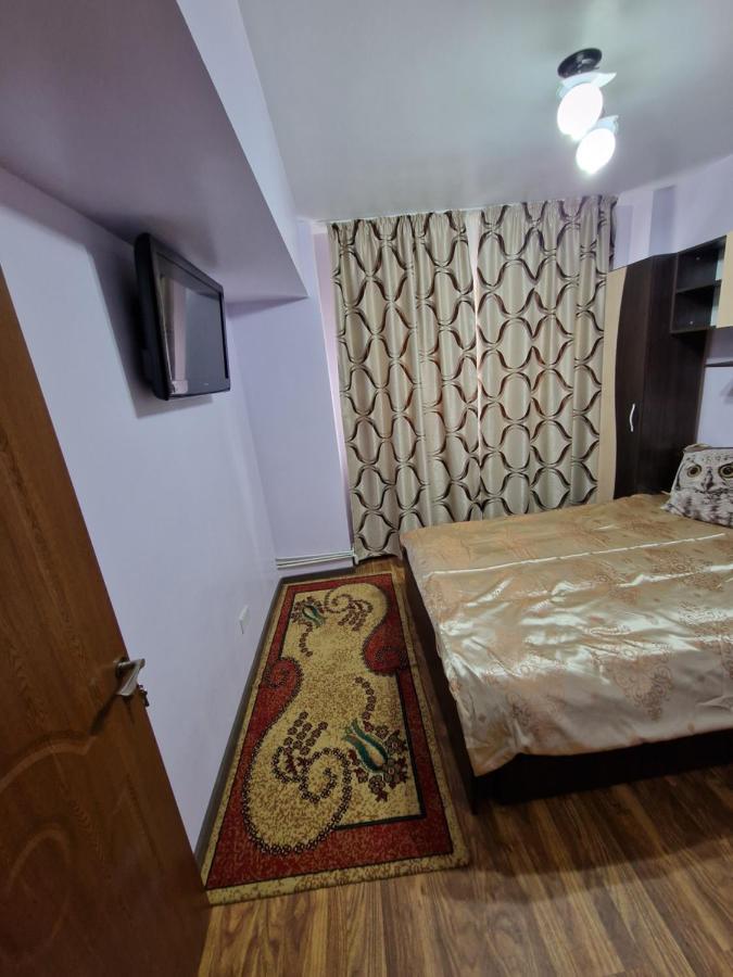 Apartment Slănic-Moldova エクステリア 写真
